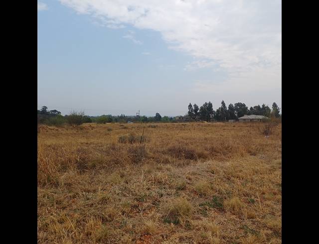 2,498M² VACANT LAND FOR SALE IN HENLEY ON KLIP